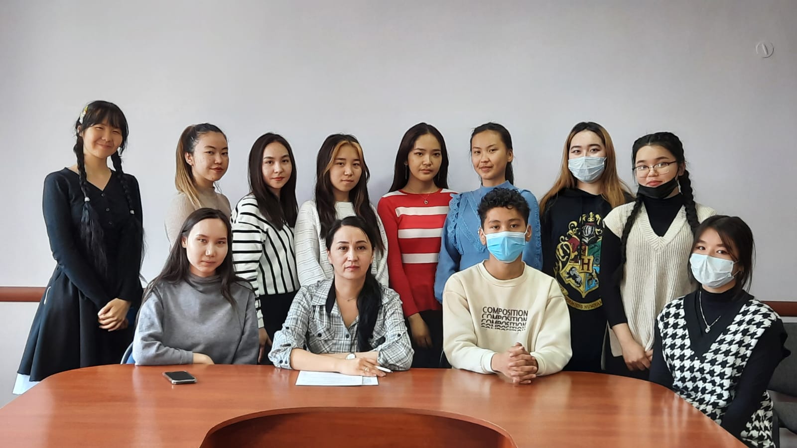 Students of the Higher Medical College of Zhezkazgan visited the State Archive of Zhezkazgan.