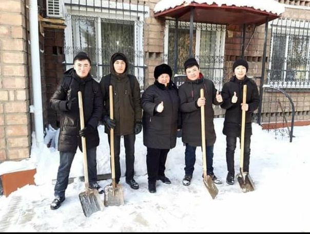 Посещение Дома матери и проведение акции 